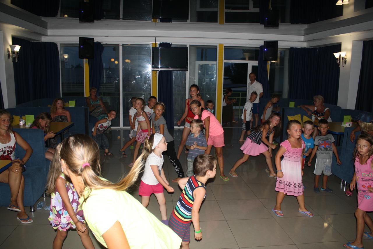 Green Hotel-Club Zatoka Kültér fotó